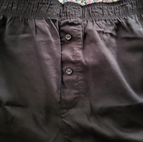 Vs pink floral logo sleep boxy, size xl. - Picture 3 of 6